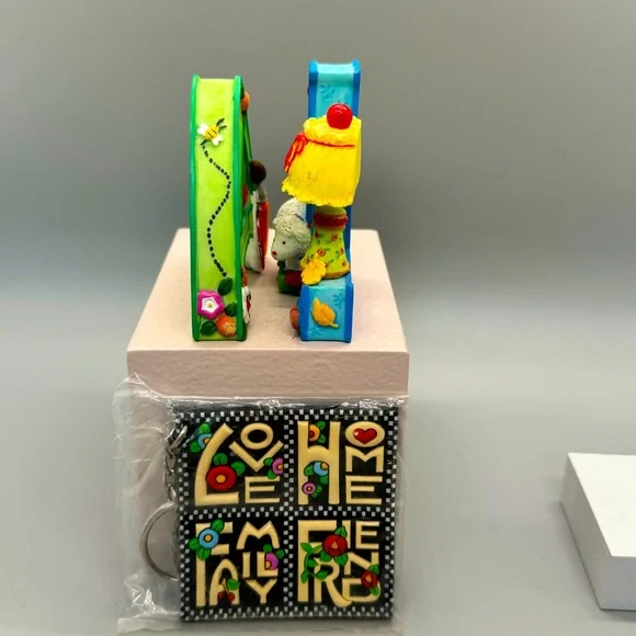 Two EUC 1999 Vintage Mary Engelbreit Resin Letters - A & L plus a new keychain! - Picture 5 of 7